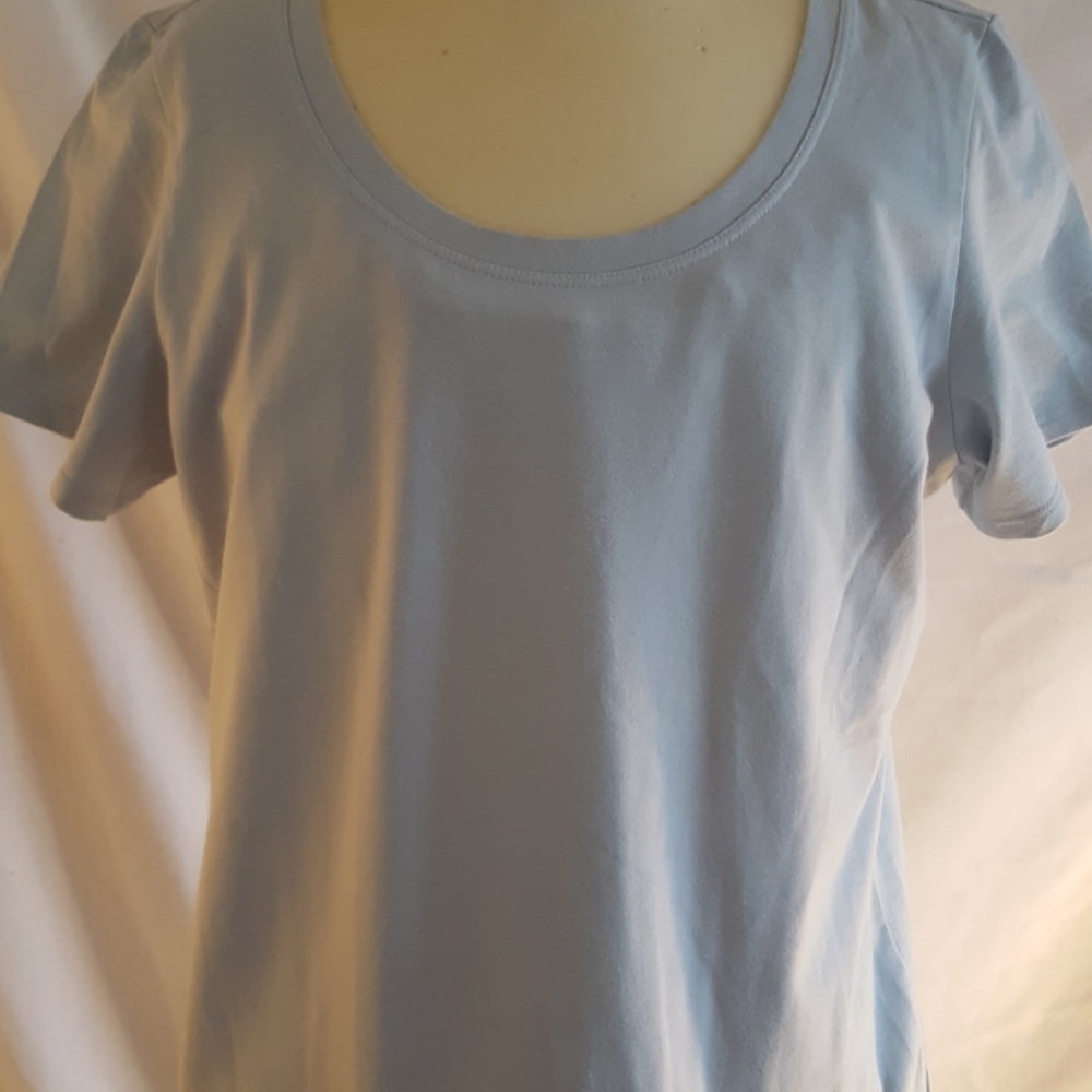 Eileen Fisher tee top $6